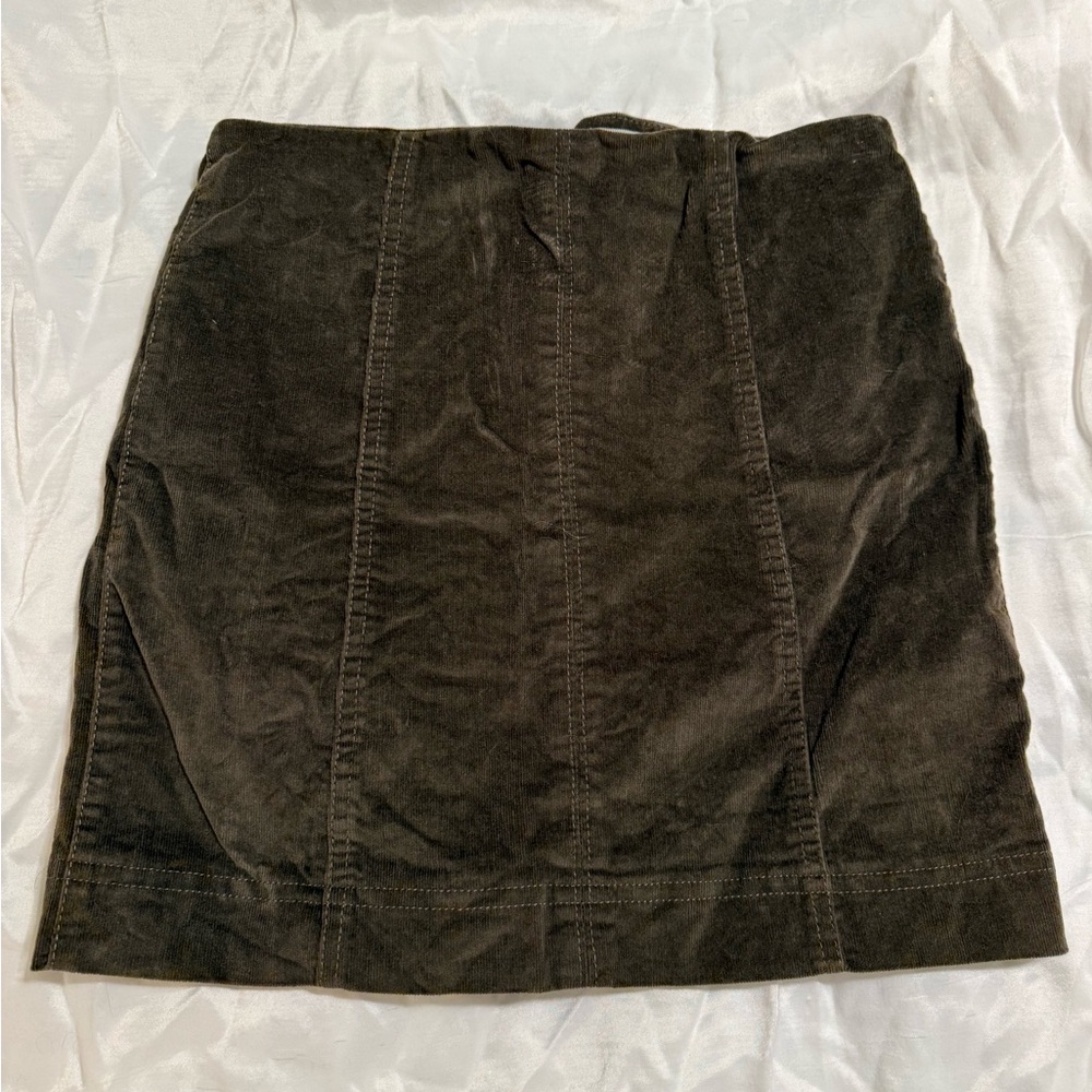 Jolt Dark Green Mini Skirt